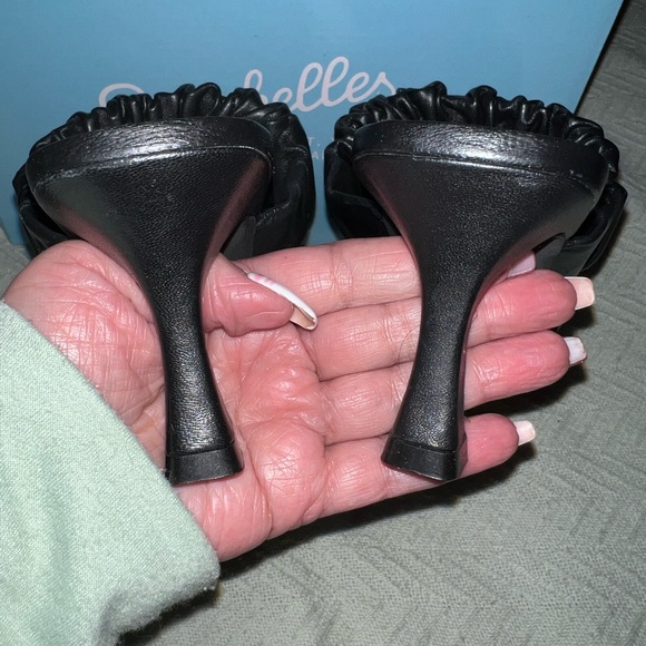 NWT SEYCHELLES “ Leeward “ Leather Square Toe Kitten Heel Mules Heels - Picture 8 of 13